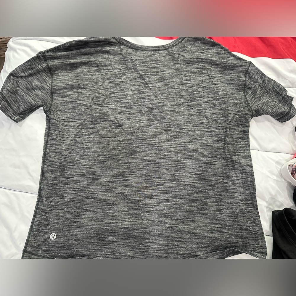 Lululemon Heathered Black Run It Out Tee